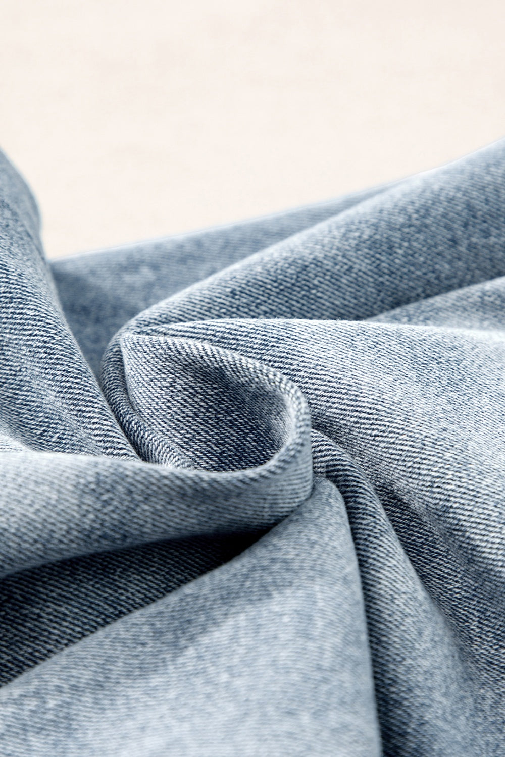 5ab76b2f-575a-448f-a766-26ac99038cb5-Max