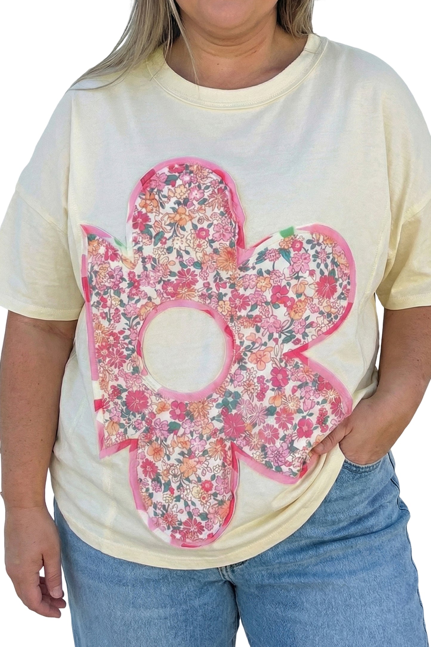 Big Flower Patched T-Shirt Plus Size