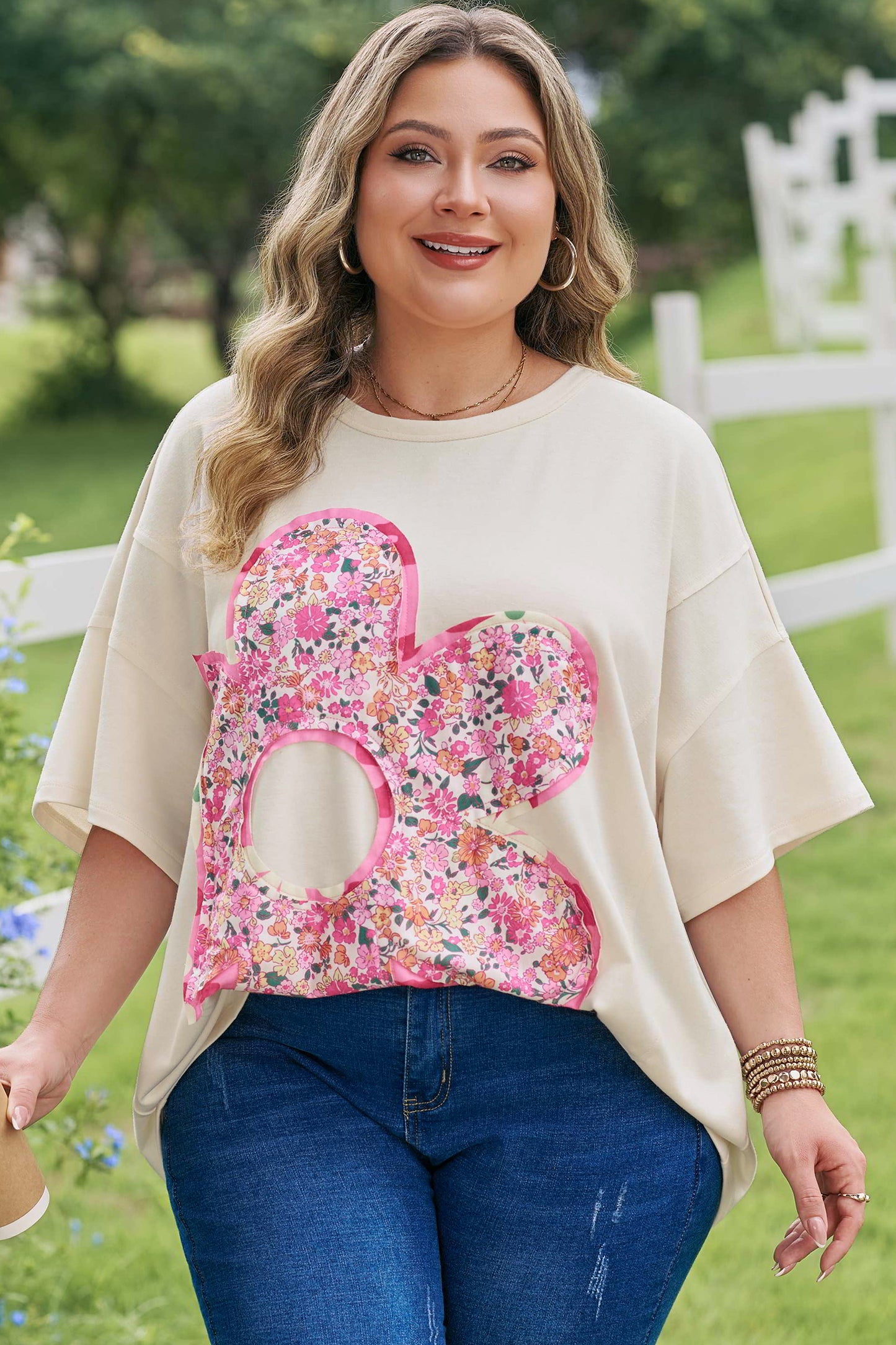Big Flower Patched T-Shirt Plus Size