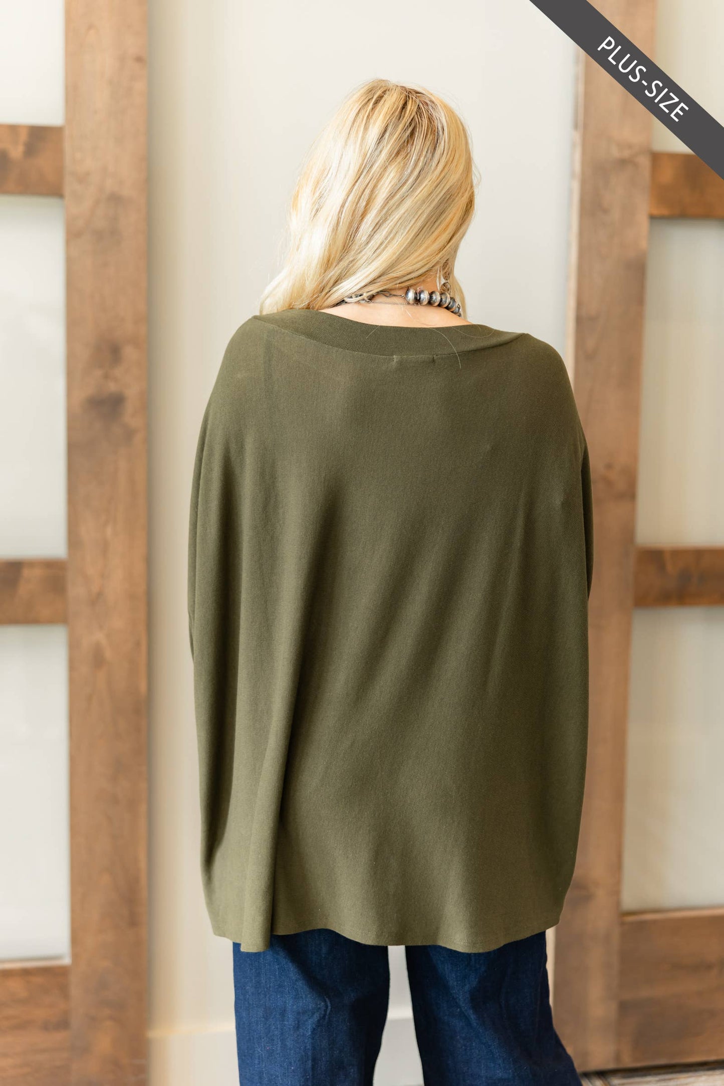 PLUS SIZE Daily Light Hacci Top