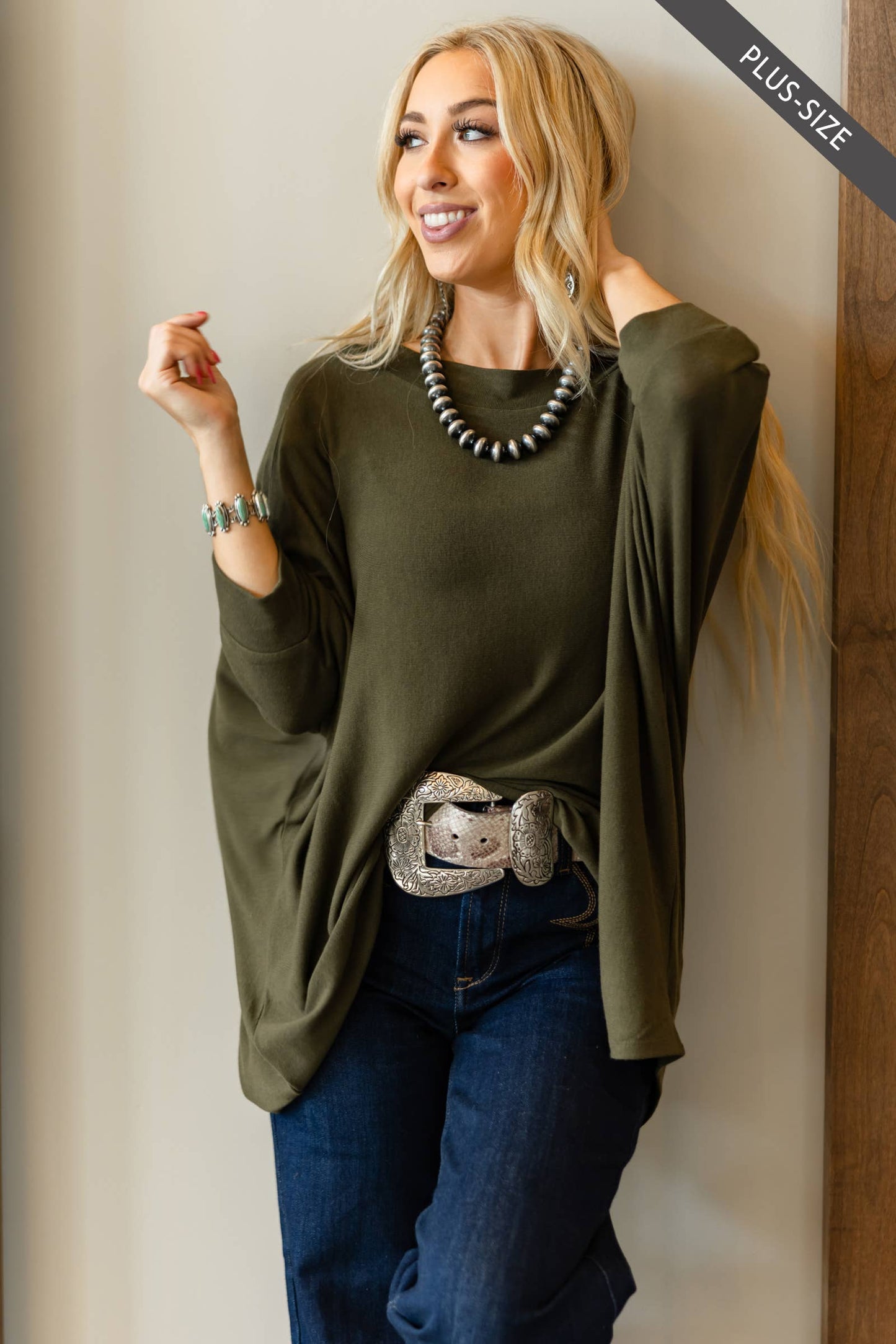 PLUS SIZE Daily Light Hacci Top