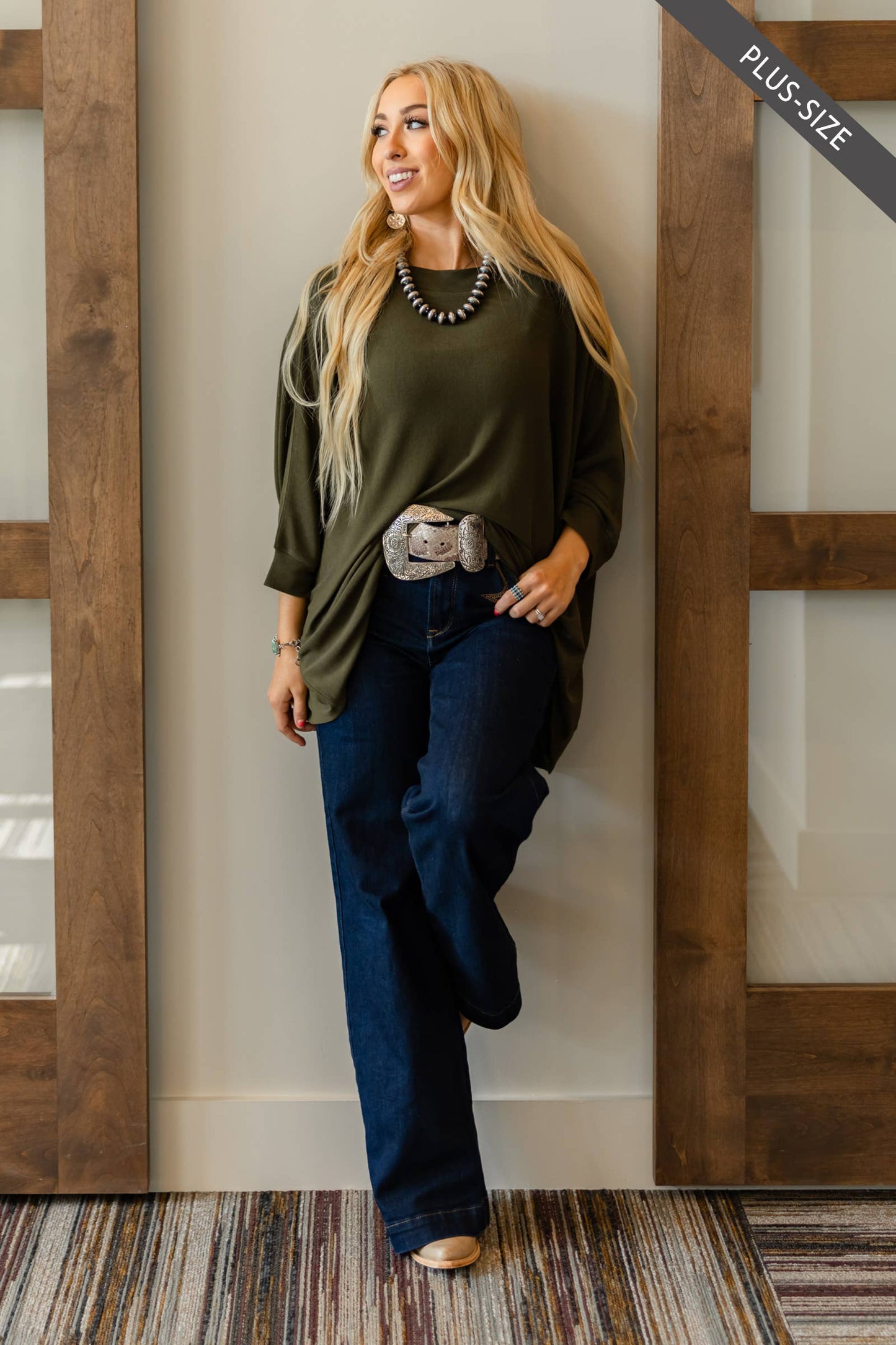 PLUS SIZE Daily Light Hacci Top