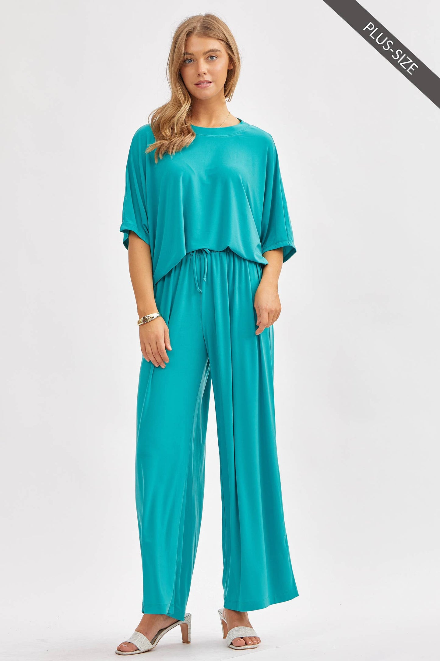 PLUS SIZE Flowy Top + Wide Leg Set TRVSET-COASTAL
