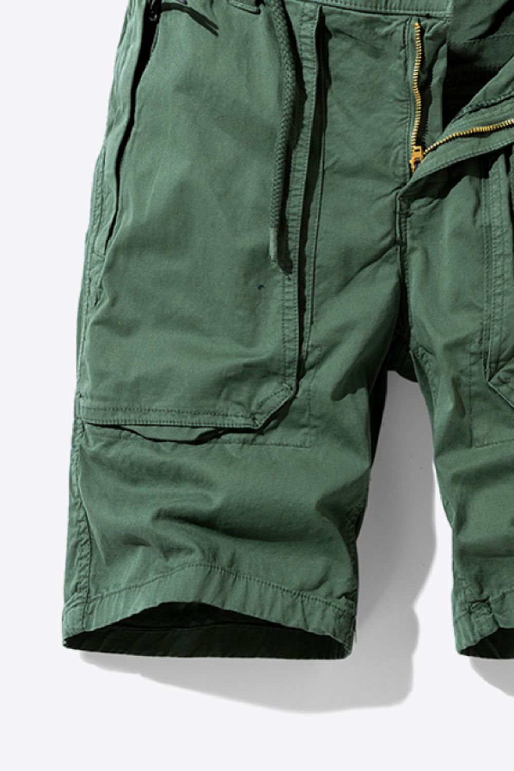 Drawstring Waist Button and Zipper Closure Cargo Shorts