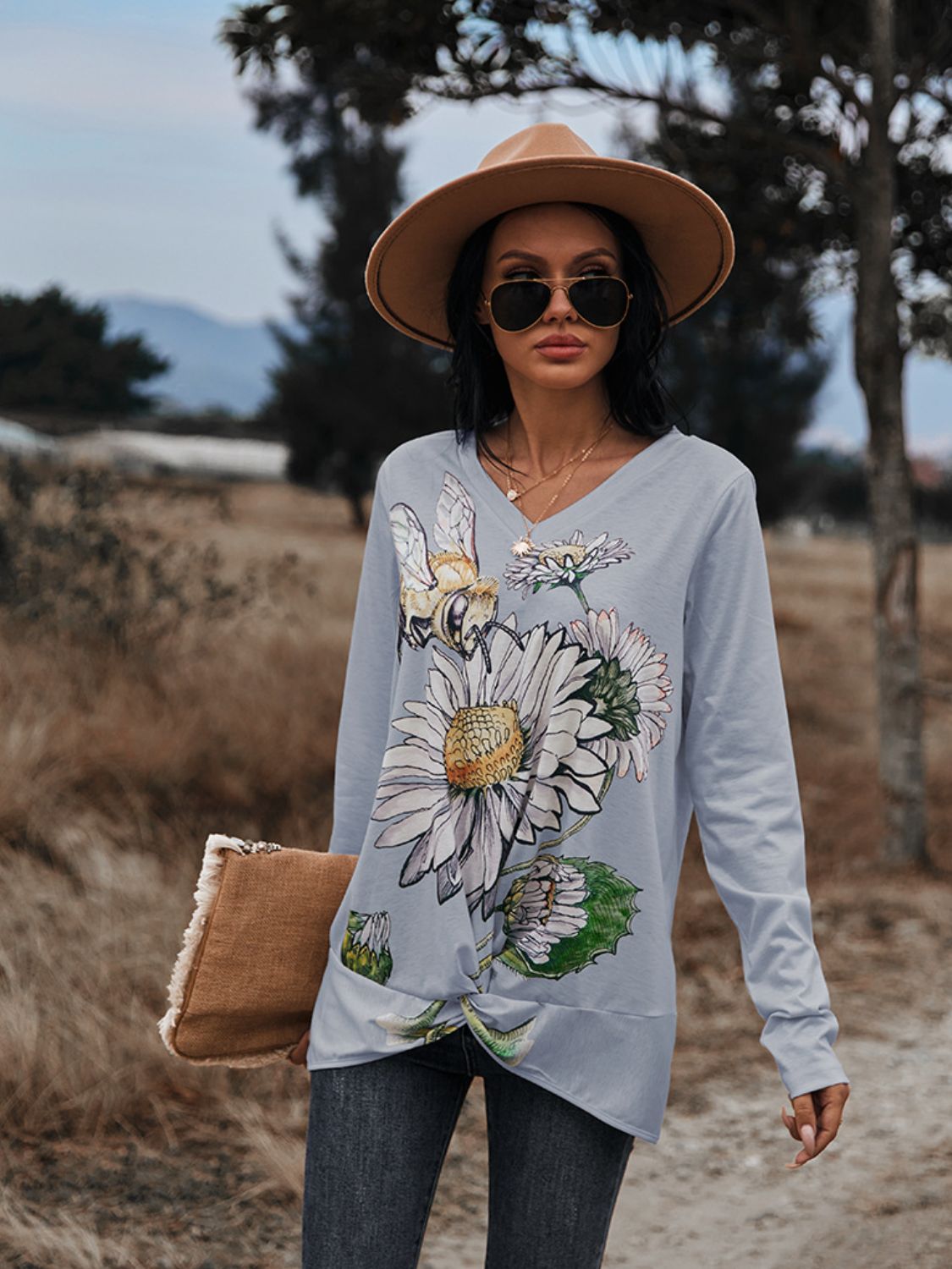 Floral Print Twisted V-Neck Long Sleeve Tee