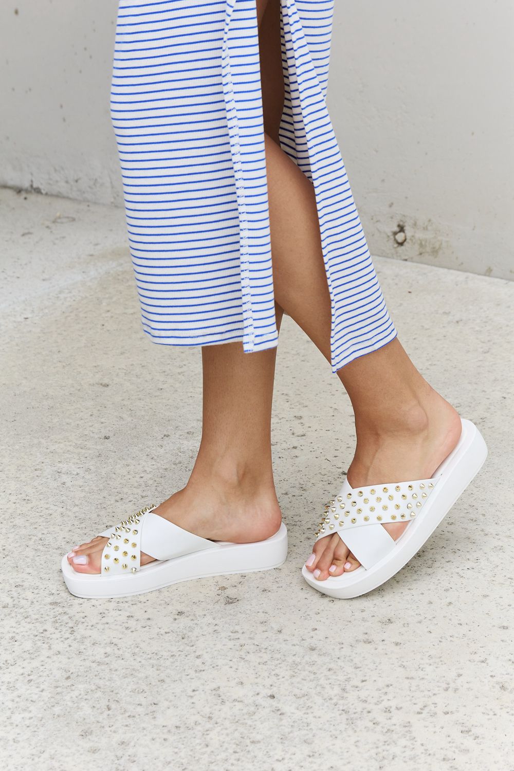 Forever Link Studded Cross Strap Sandals in White