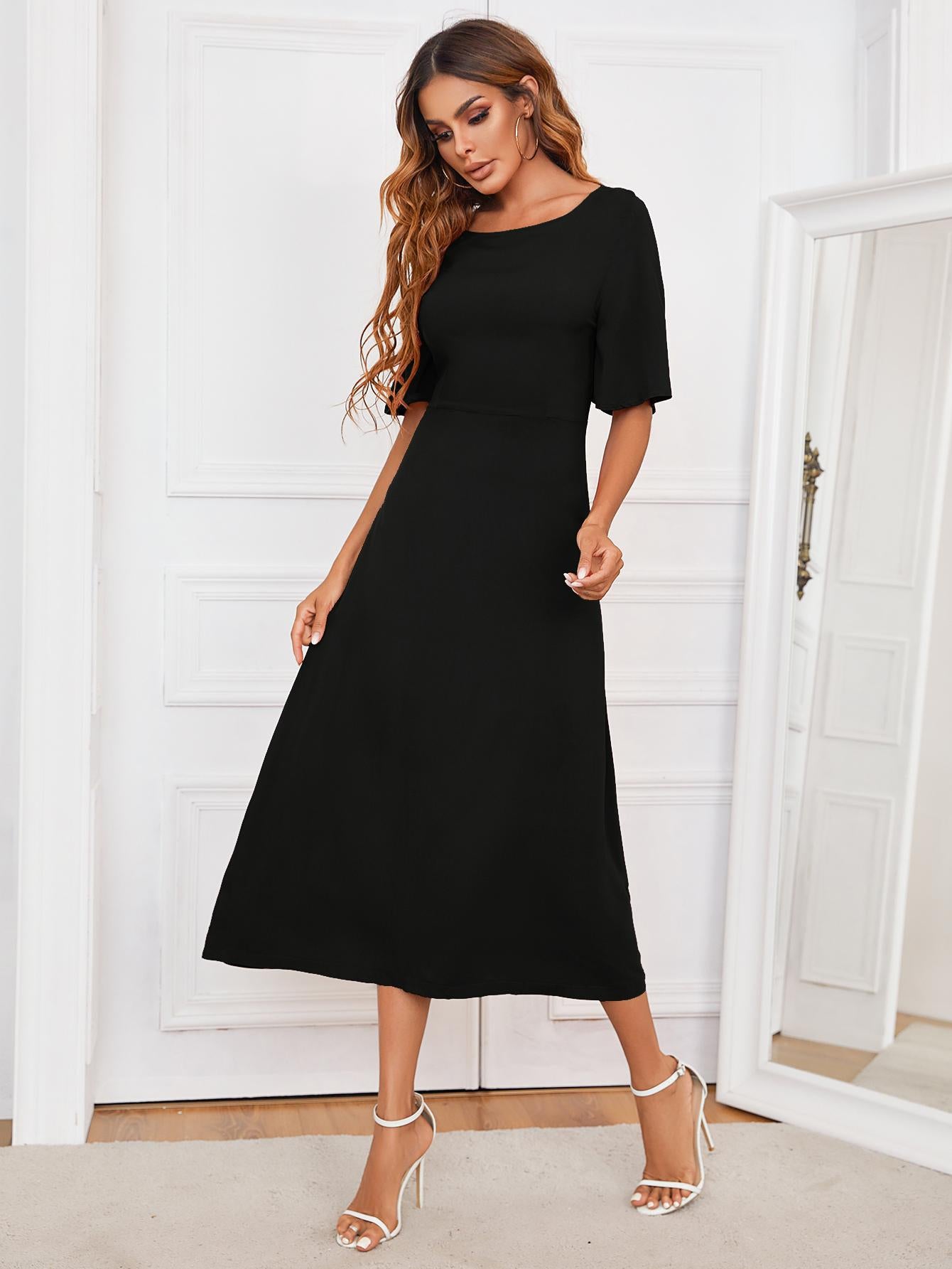 Round Neck Cutout Half Sleeve Dress