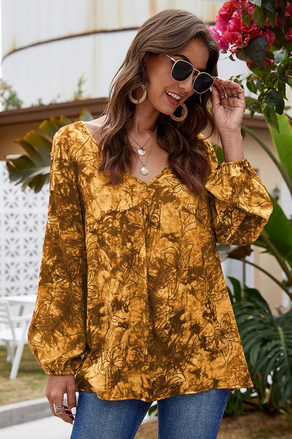 V-Neck balloon Sleeve Floral Blouse